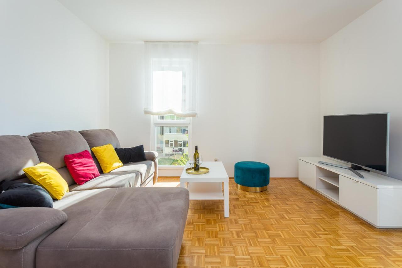 Apartment Starfish Pula Exterior photo
